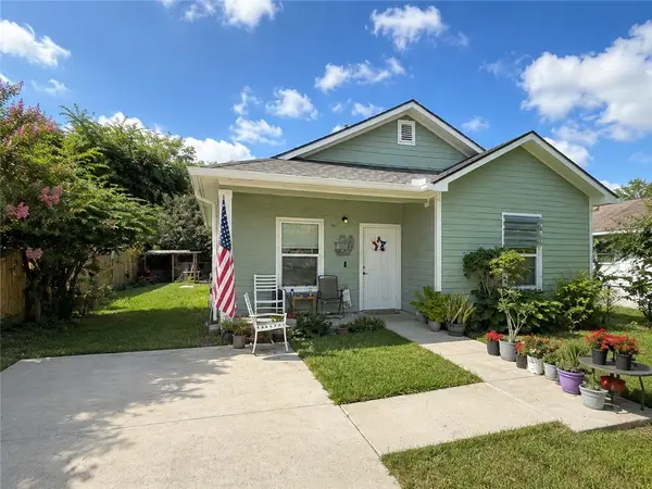 105 E Elm Street, Taft, TX 78390