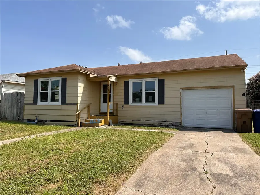 3801 Chestnut Street, Corpus Christi, TX 78411 - #2