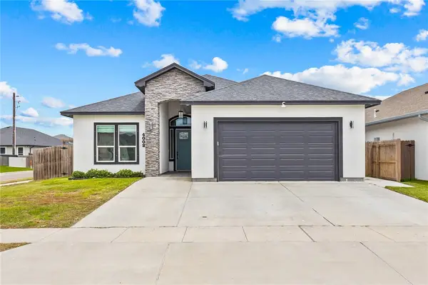 4002 Fold, Corpus Christi, TX 78414
