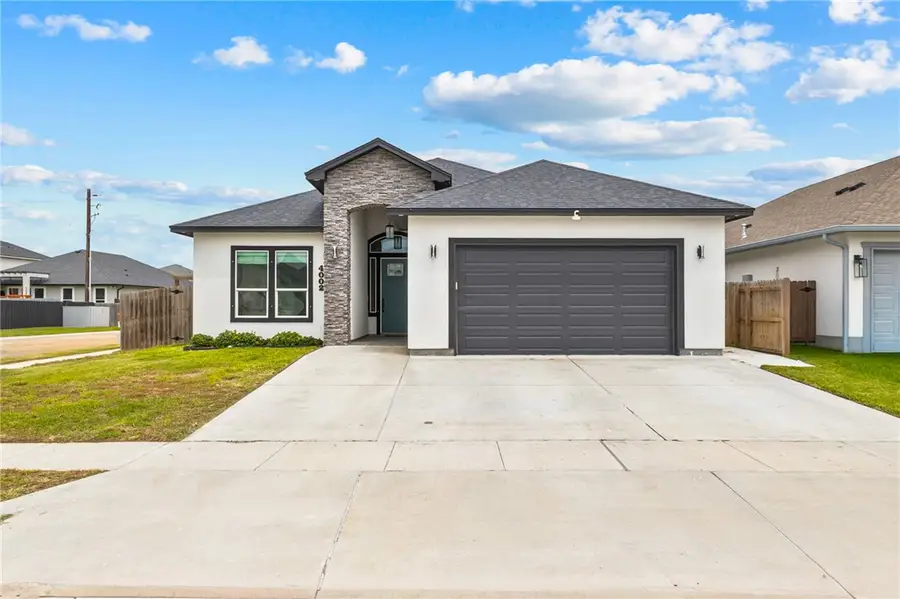 4002 Fold, Corpus Christi, TX 78414 - #3