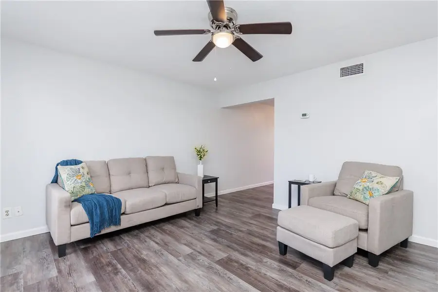 6702 Everhart #R104, Corpus Christi, TX 78413 - #3