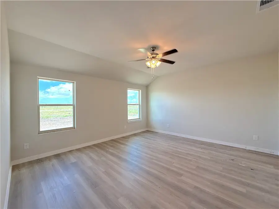 1446 Irigoyen Street, Corpus Christi, TX 78415 - #3