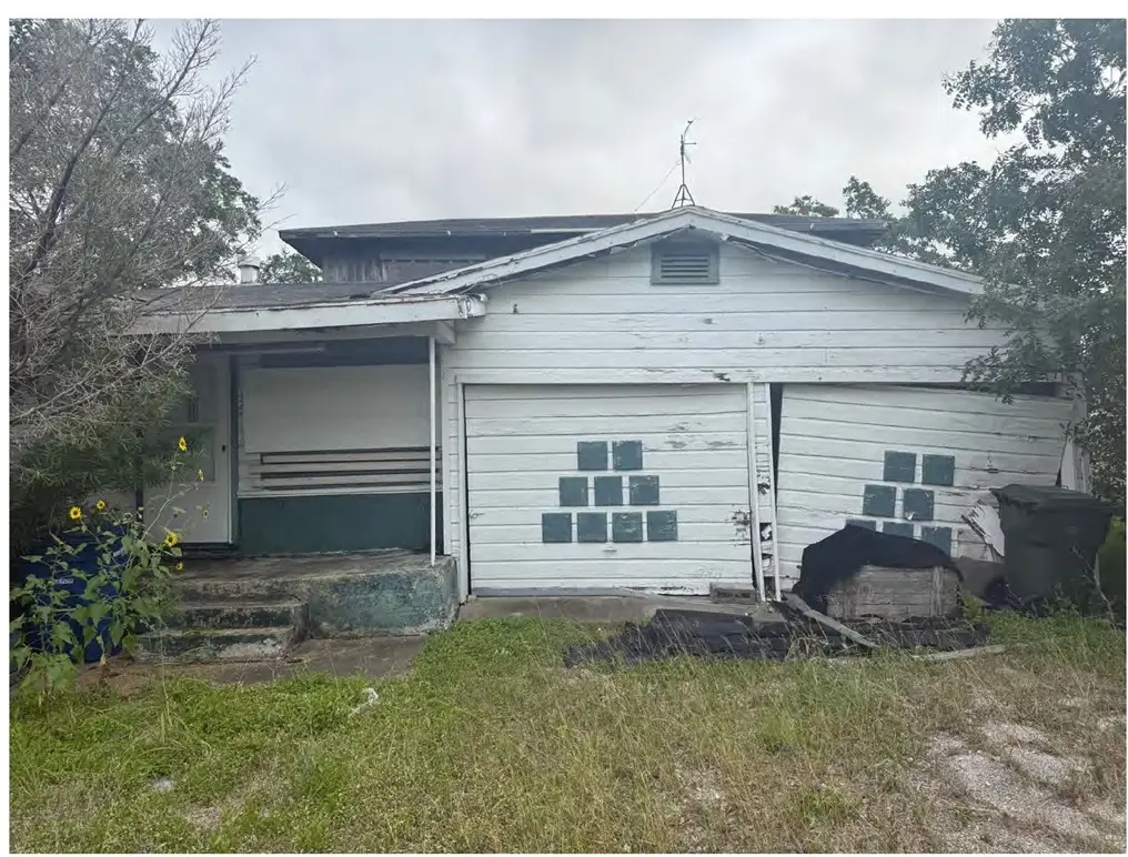 2747 Nemec Street, Corpus Christi, TX 78415 - #1