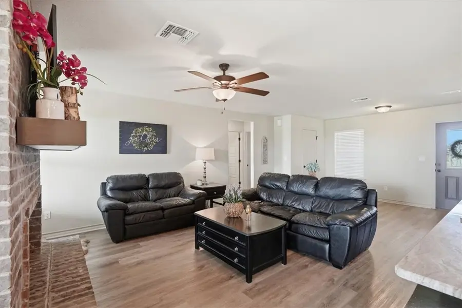 291 Kana, Sandia, TX 78383 - #3
