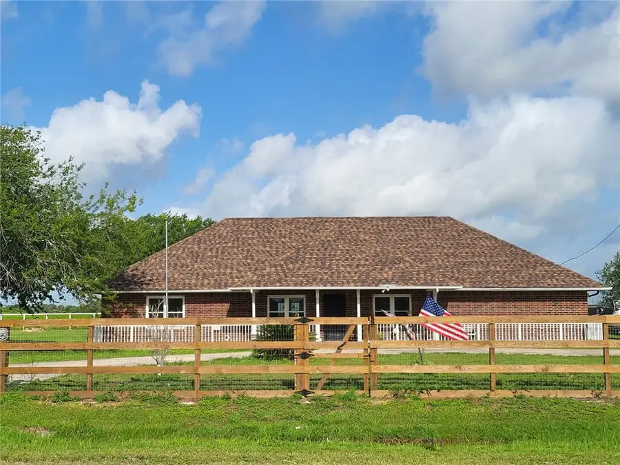 3893 County Road 61, Robstown, TX 78380 - #2