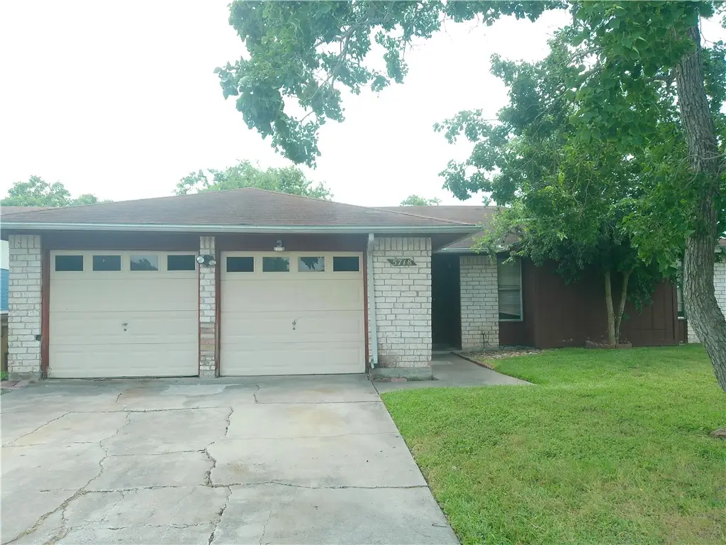 5718 Crestgrove Drive, Corpus Christi, TX 78415 - #1