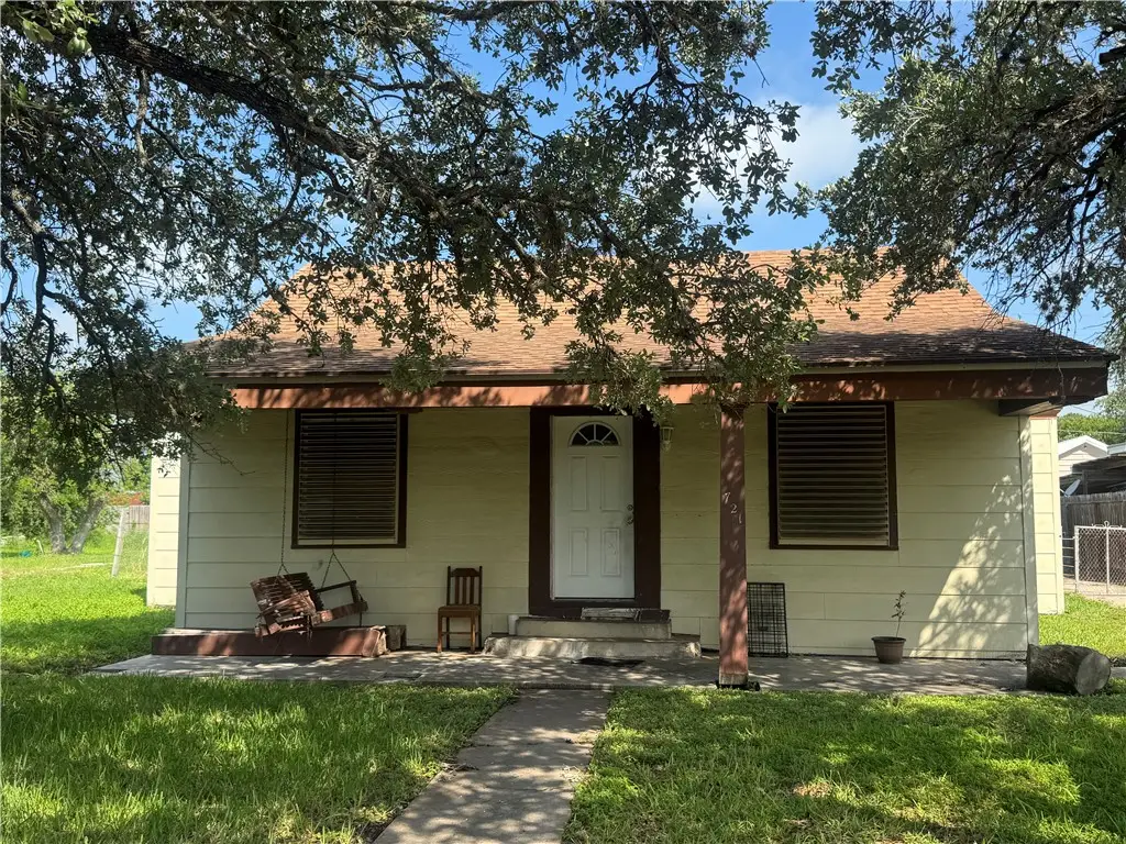 721 Fetick Avenue, Taft, TX 78390 - #1