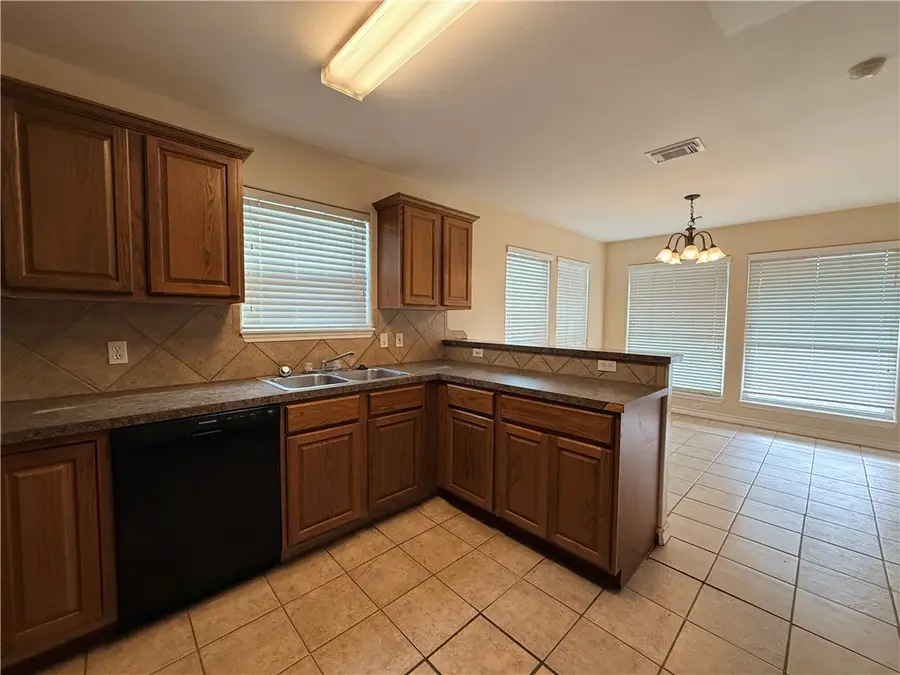 2433 Mystic Star Drive, Corpus Christi, TX 78414 - #3