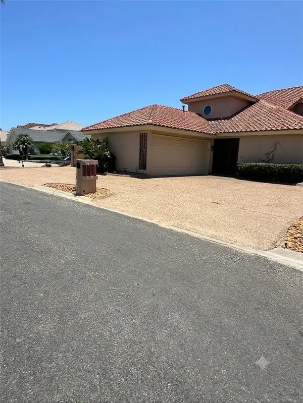 13513 Camino De Plata Court, Corpus Christi, TX 78418