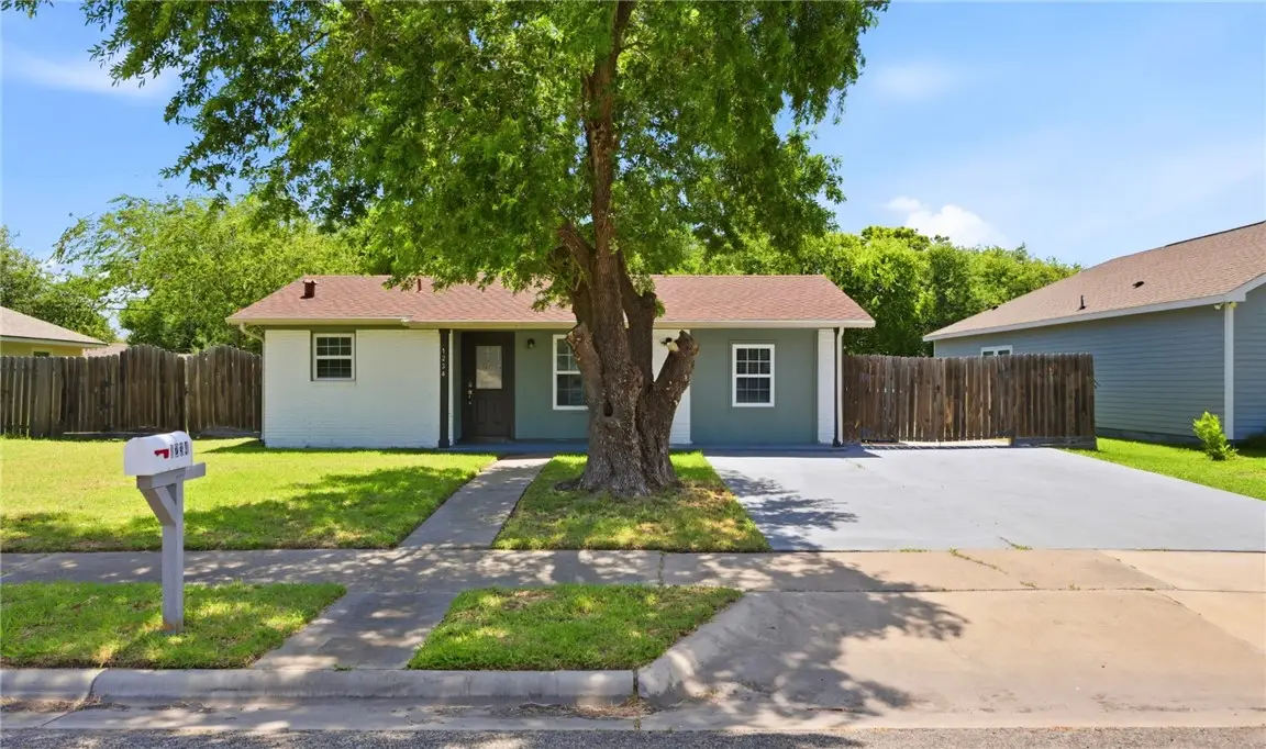 1234 Easthaven Drive, Portland, TX 78374 - #1