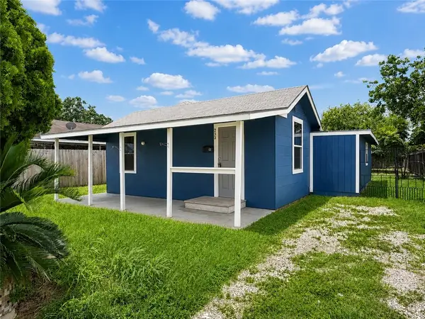 233 Blevins Street, Corpus Christi, TX 78415