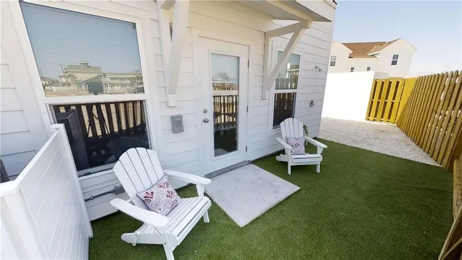 15038 Kokomo Drive, Corpus Christi, TX 78418 - #2