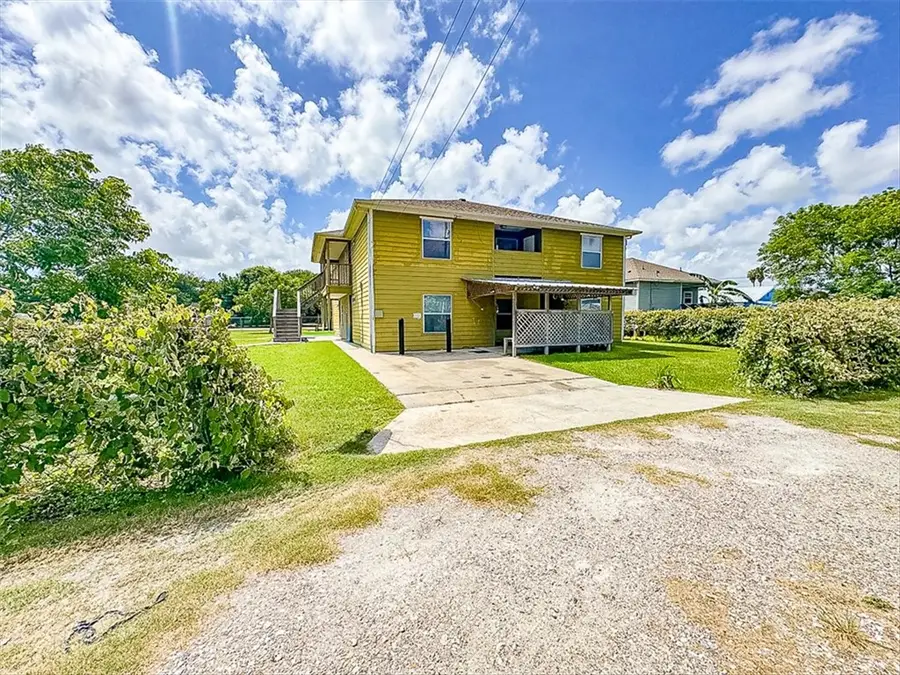 2540 Avenue C, Ingleside, TX 78362 - #2