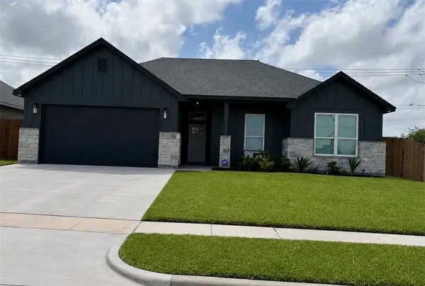 3401 Travis Court, Corpus Christi, TX 78414