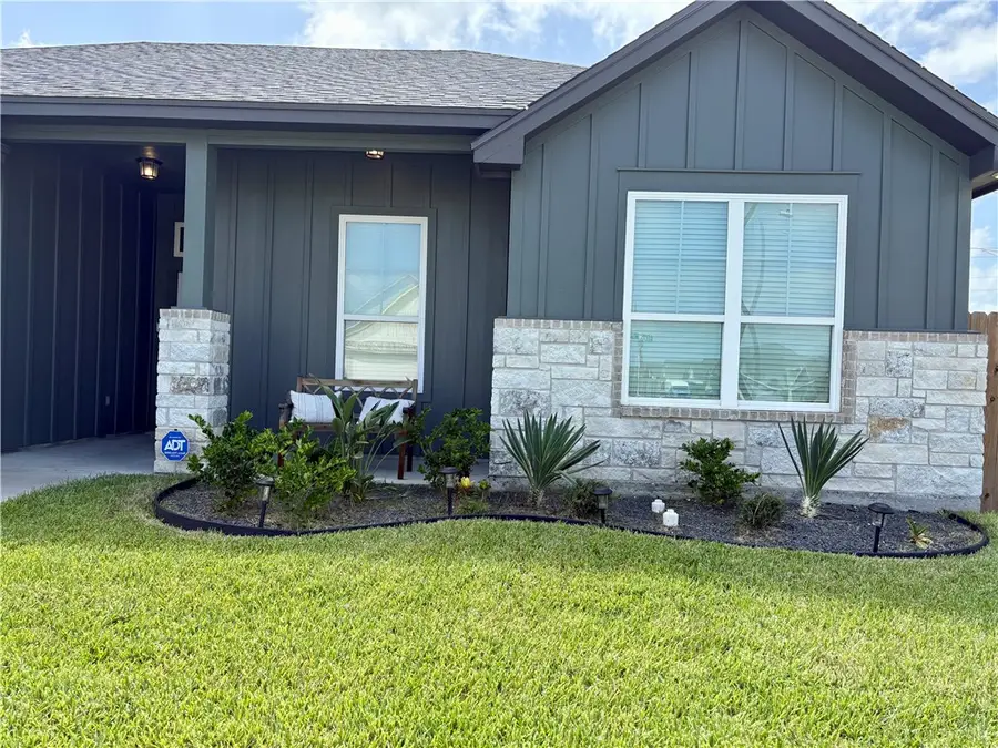 3401 Travis Court, Corpus Christi, TX 78414 - #2
