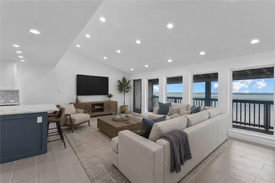 4270 Ocean Drive #2, Corpus Christi, TX 78411 - #3