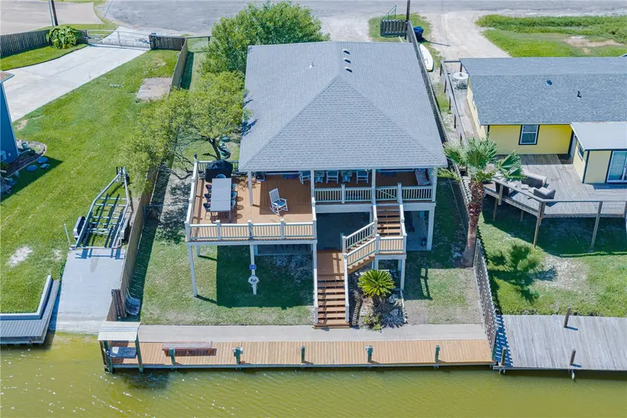 142 Lakeshore Drive, Rockport, TX 78382 - #3