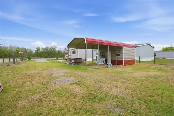 300 Packinghouse, Taft, TX 78390