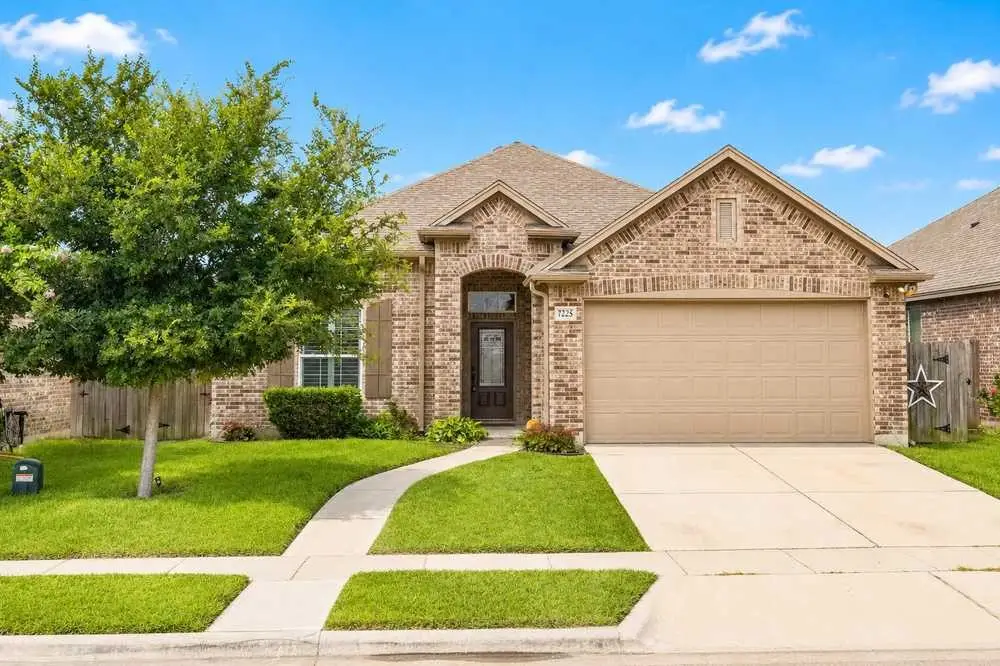 7225 Bryson Way, Corpus Christi, TX 78414 - #1