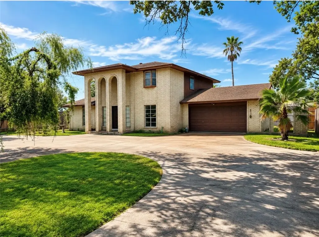 503 E Ailsie Avenue, Kingsville, TX 78363 - #1