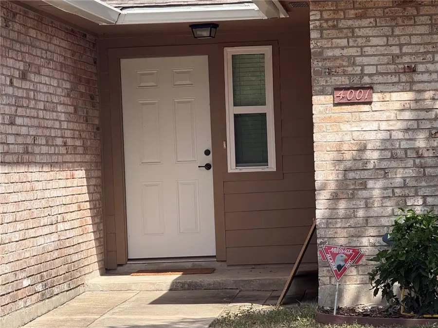 4001 Wagner Lee Drive, Corpus Christi, TX 78418 - #3