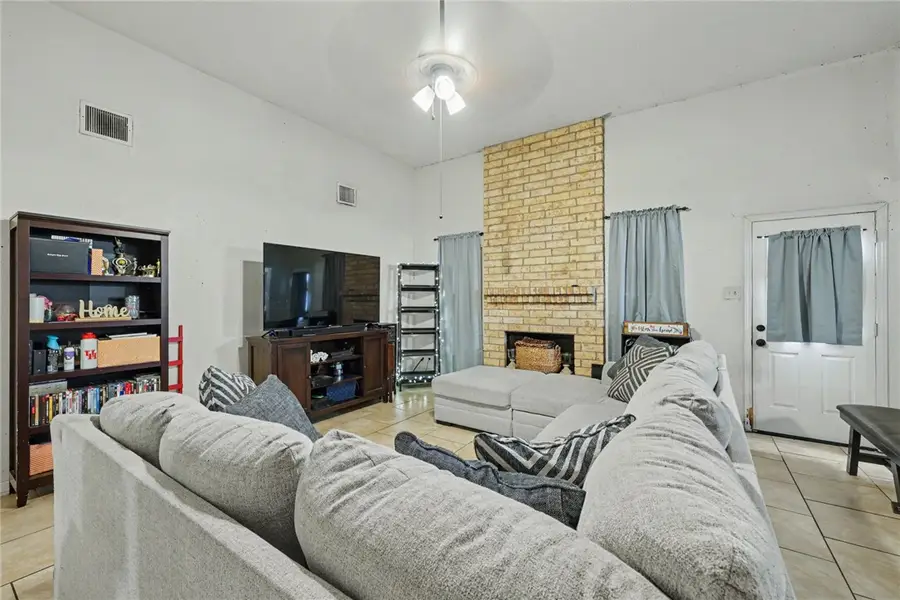 3317 Cresthill Drive, Corpus Christi, TX 78415 - #3