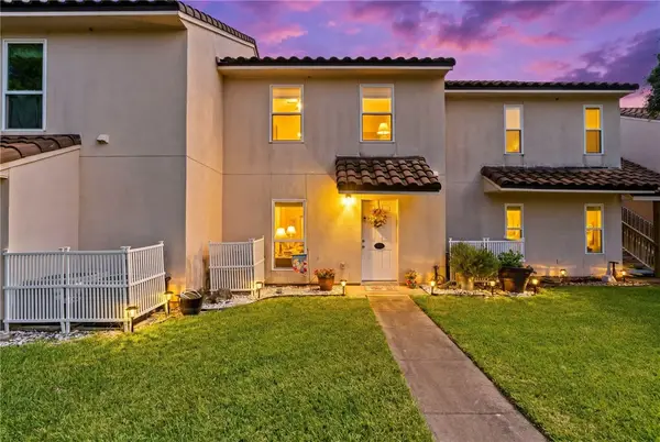 221 Marion Drive #C106, Rockport, TX 78382