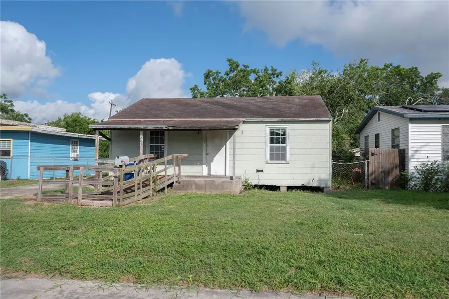 4937 Cosner Drive, Corpus Christi, TX 78415 - #2