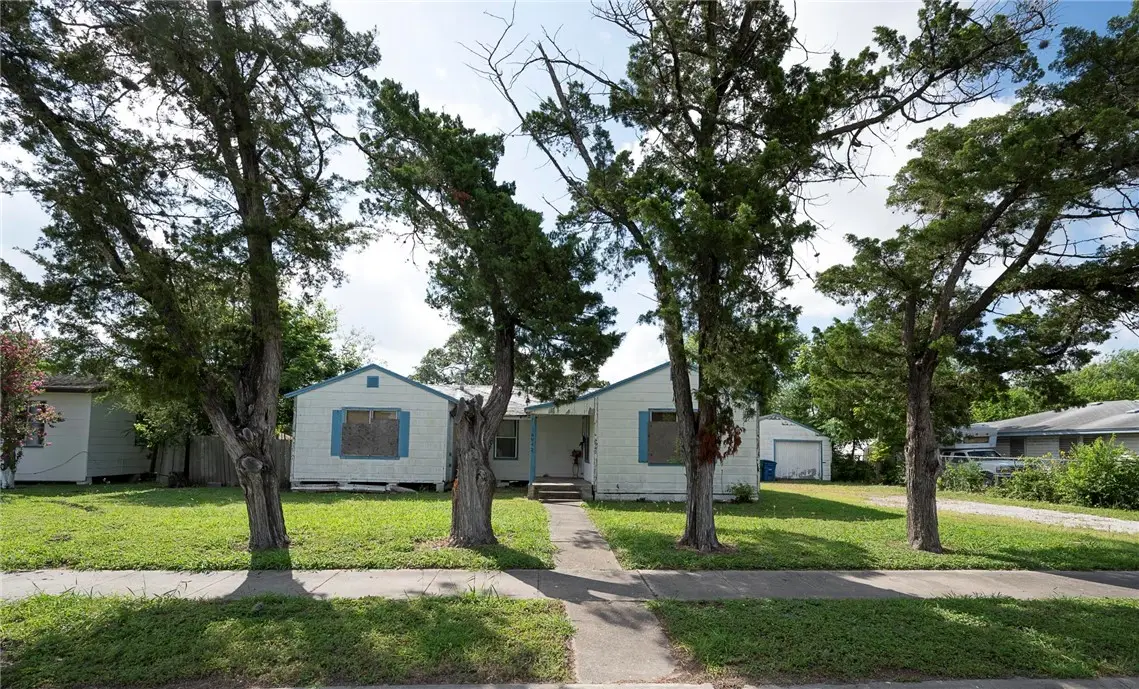 4942 Cosner Drive, Corpus Christi, TX 78415 - #1