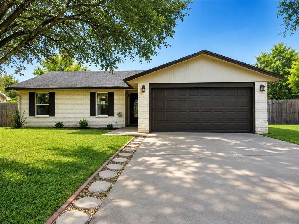 1208 Ebony Circle, Alice, TX 78332 - #1