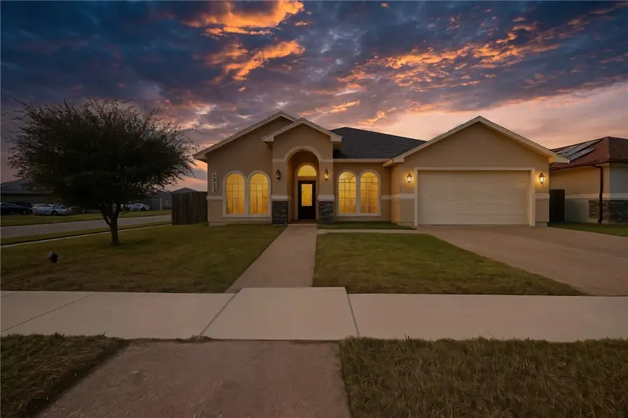 3413 Lakers Nation Court, Corpus Christi, TX 78414 - #2