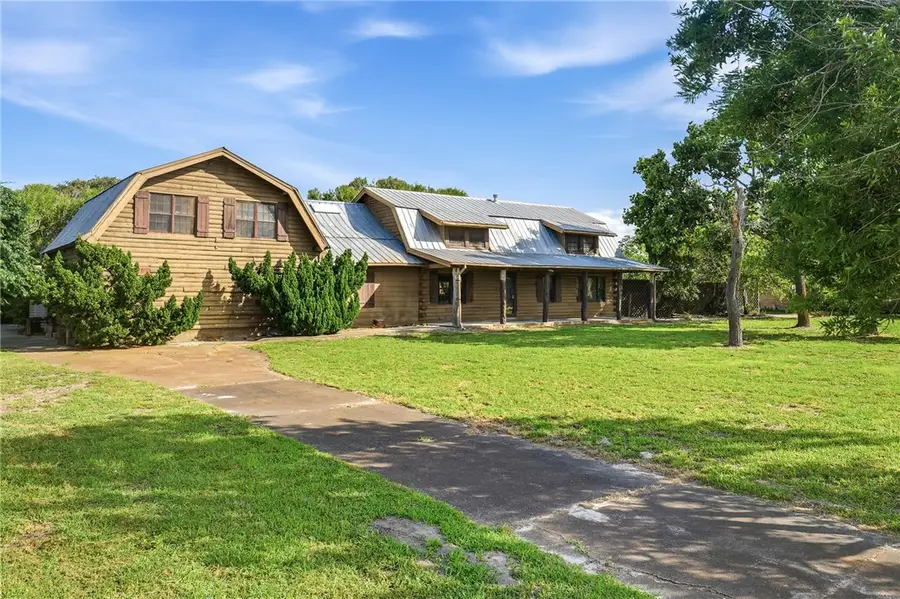 1940 S Commercial Street, Aransas Pass, TX 78336 - #3