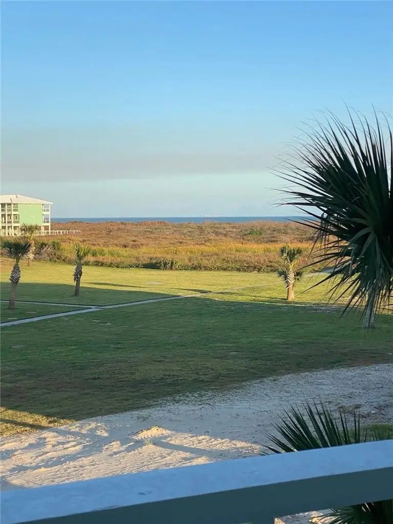 1107 S 11th Street #B12, Port Aransas, TX 78373 - #2