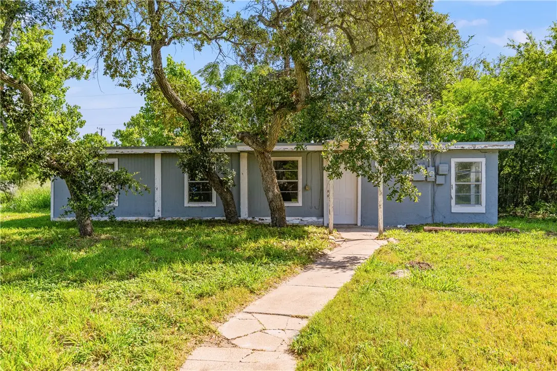 438 Scotland Drive, Corpus Christi, TX 78418 - #1