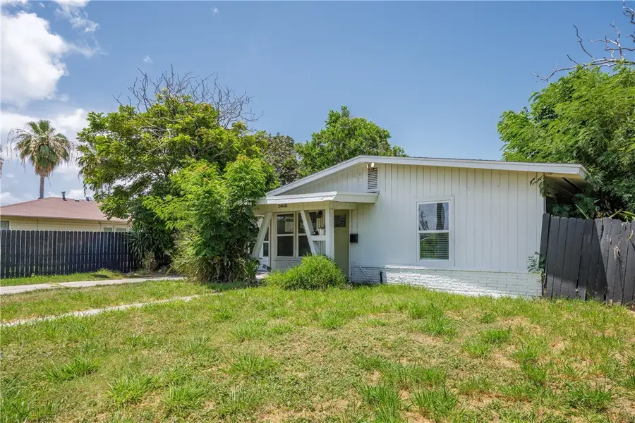 5808 Rio Vista Avenue, Corpus Christi, TX 78412 - #3