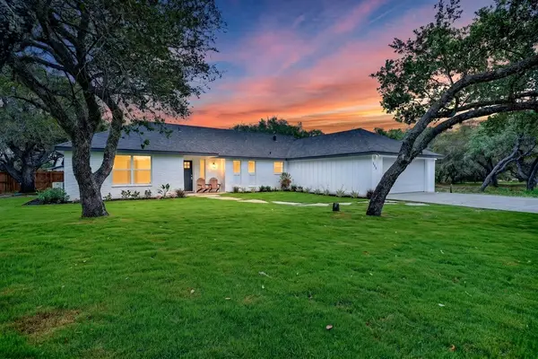 150 Wishert Rd, Rockport, TX 78382