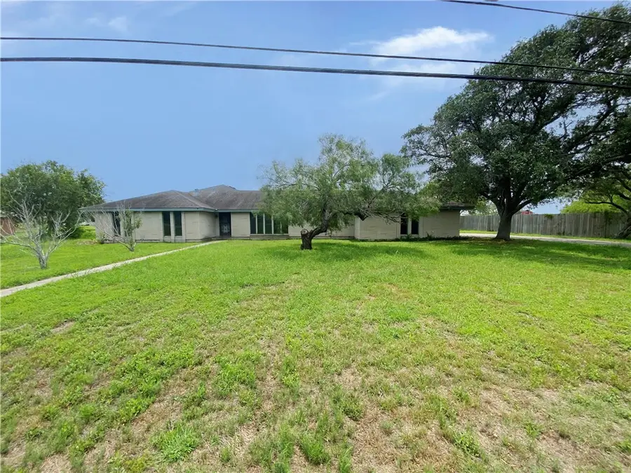 339 Princess Drive, Corpus Christi, TX 78410 - #2