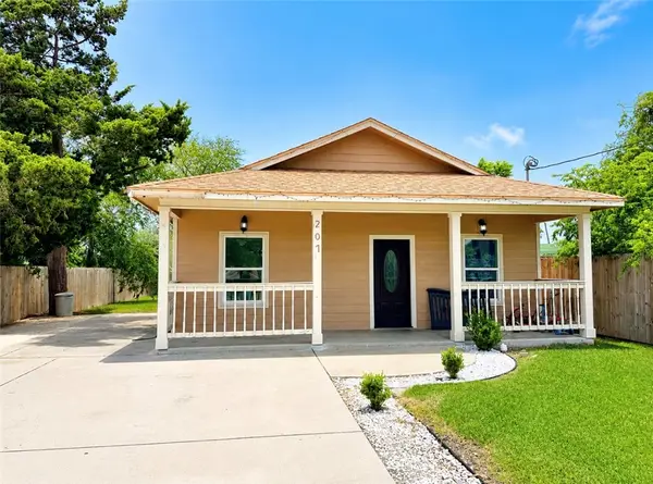 207 Edwards Street, Corpus Christi, TX 78404
