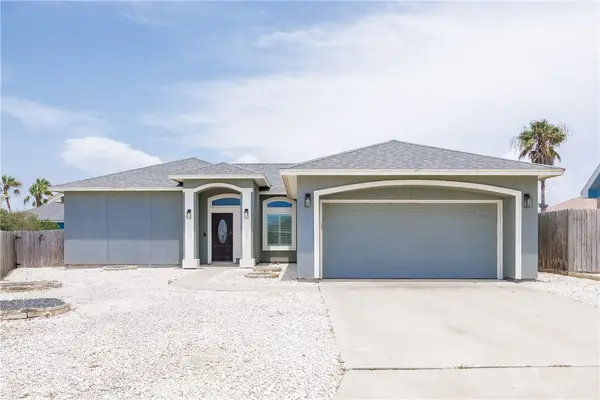 16045 Treebine Drive, Corpus Christi, TX 78418