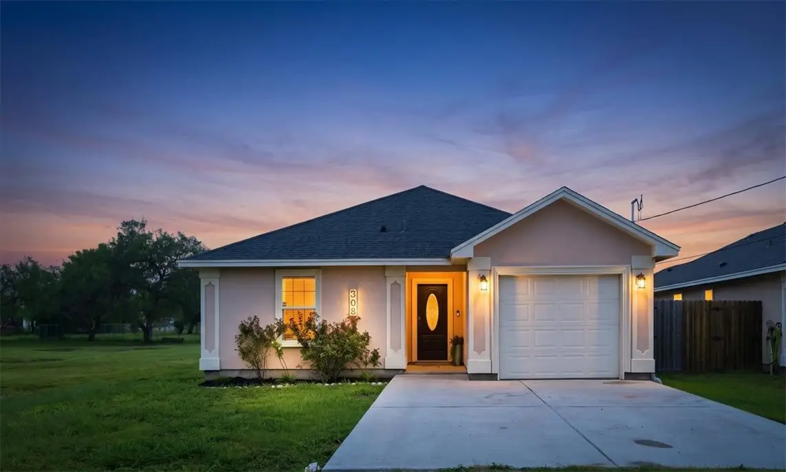 308 Dahme Avenue, Orange Grove, TX 78372 - #1