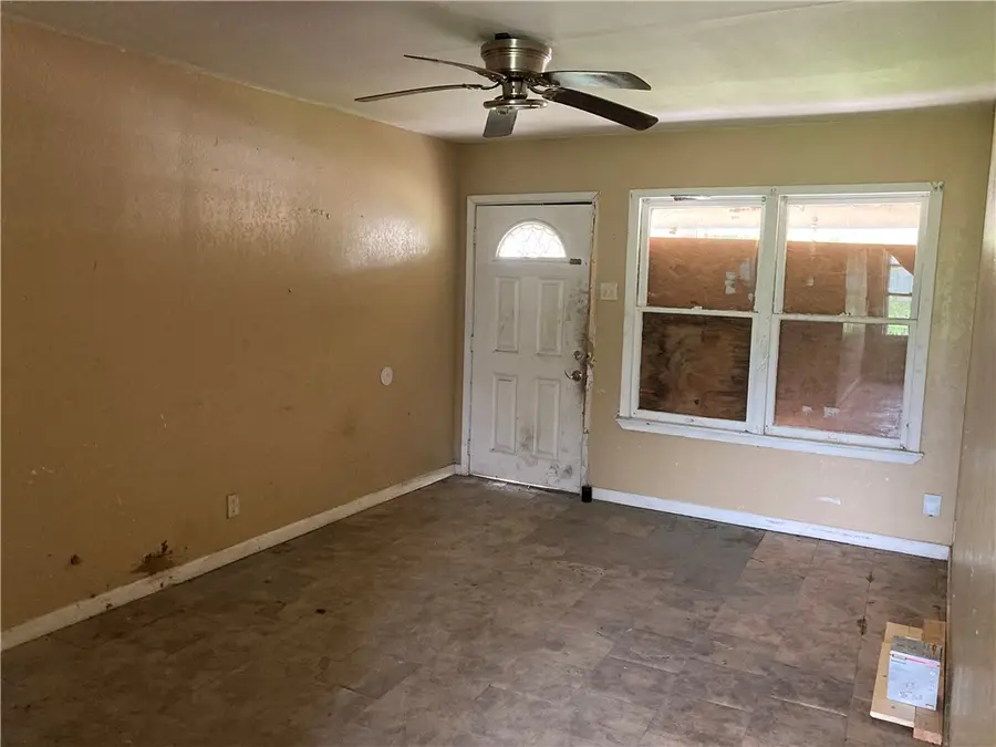 1110 Vernon Drive, Corpus Christi, TX 78407 - #2