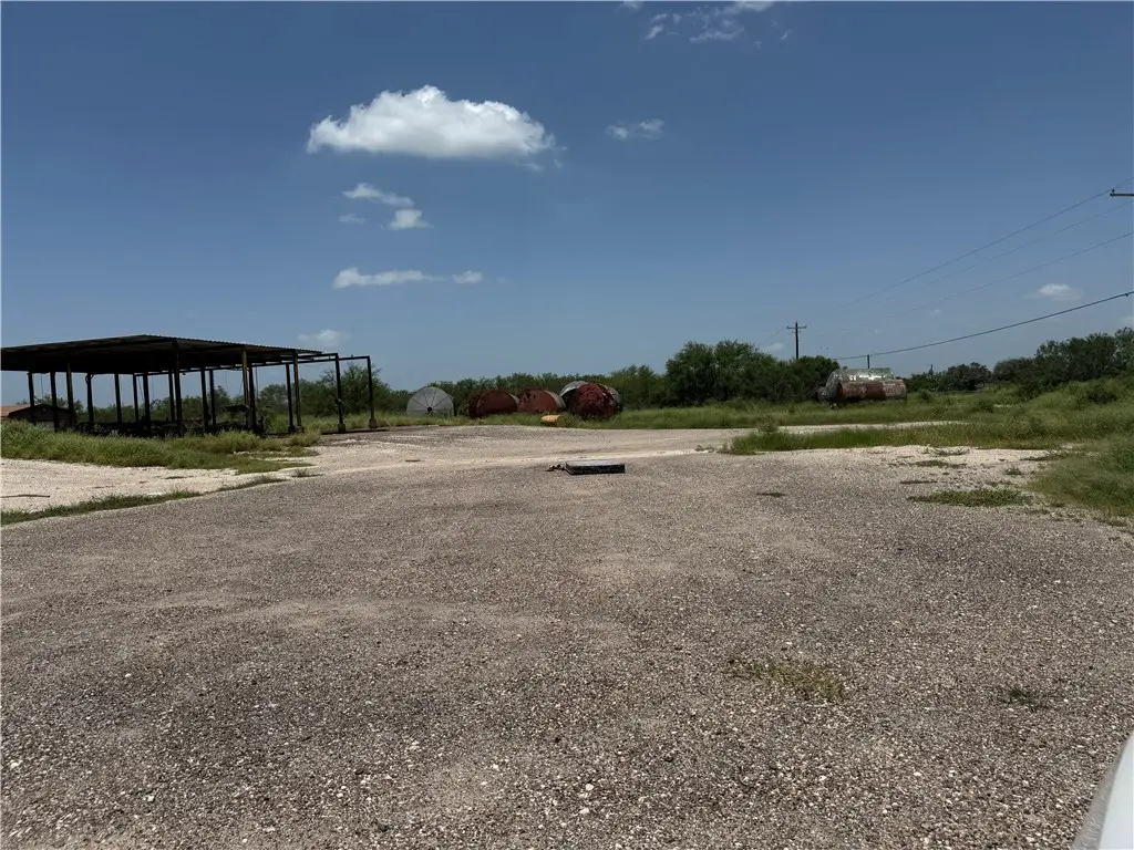 1050 Fm 1554, Alice, TX 78332 - #1