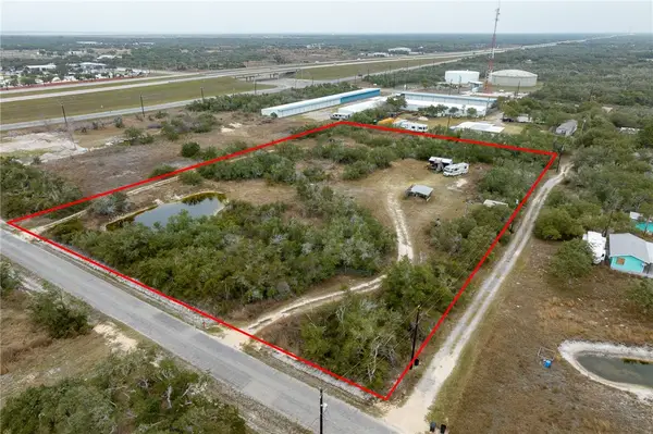 1272 Mack, Rockport, TX 78336