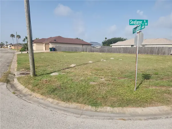 13981 Seafarer Drive, Corpus Christi, TX 78418