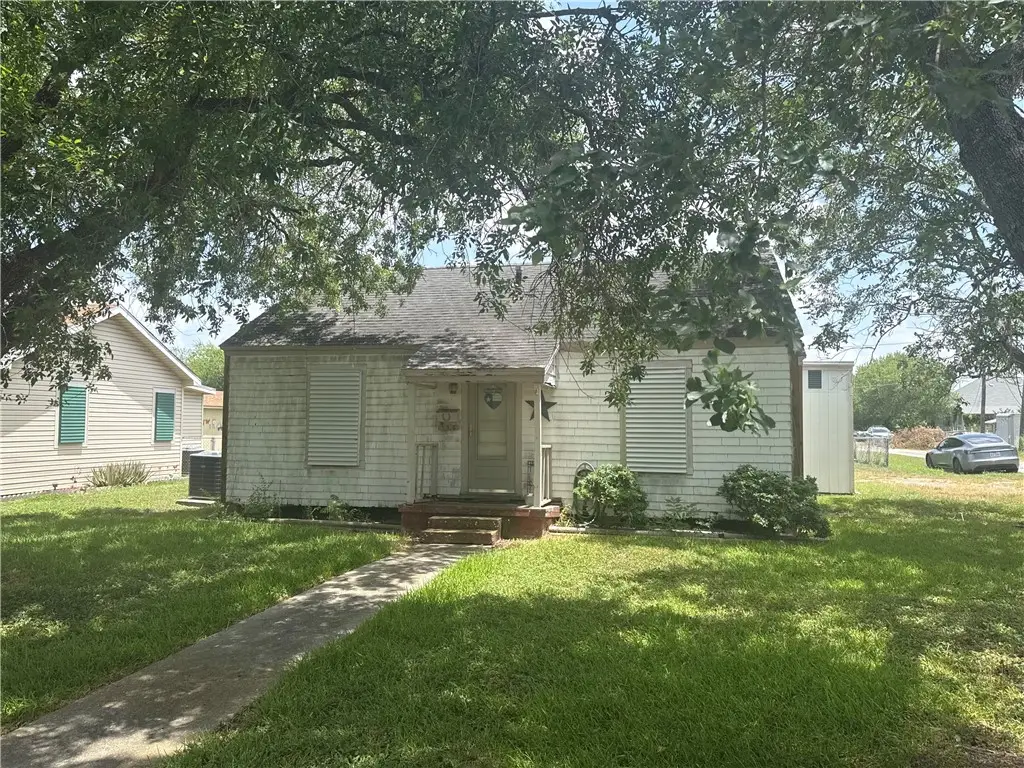 736 Fetick, Taft, TX 78390 - #1