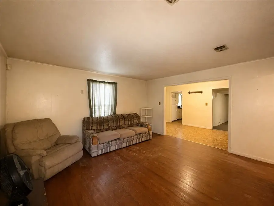 736 Fetick, Taft, TX 78390 - #2