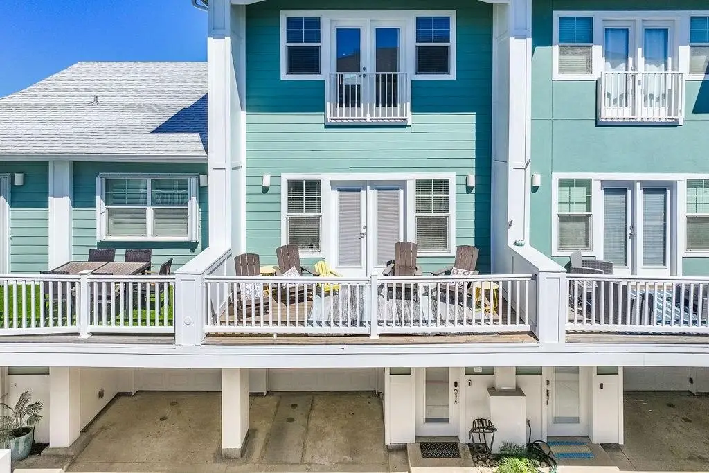 3021 S 11th Street #2, Port Aransas, TX 78373 - #1