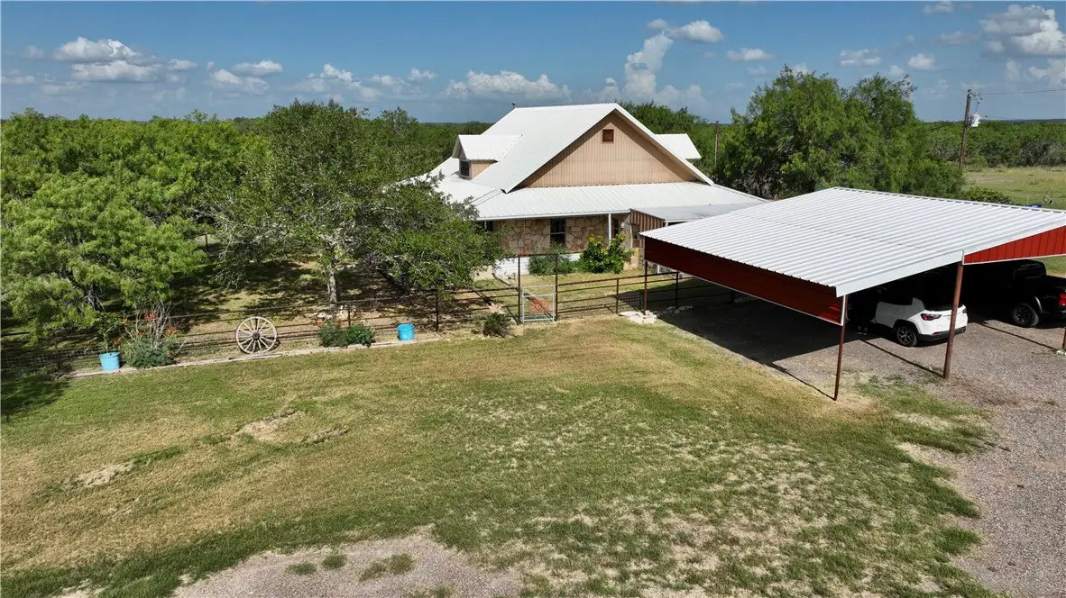 571 Fm 799, George West, TX 78022 - #1