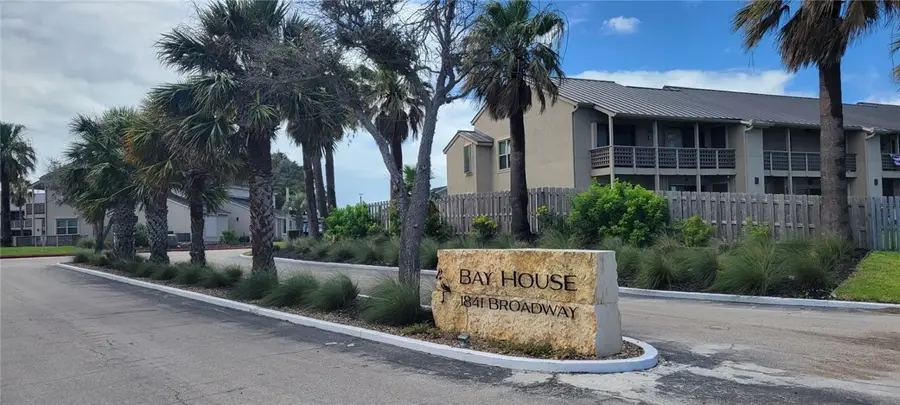 2001 Bayhouse Drive #2001, Rockport, TX 78382 - #2