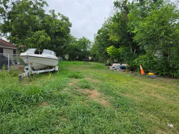 3014 Elgin, Corpus Christi, TX 78405